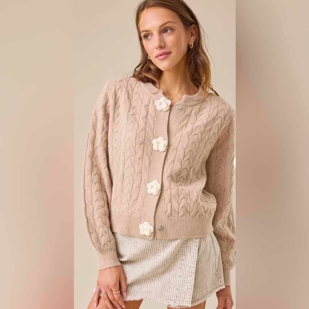 Rose Cable-Knit Flower Cardigan Sweater
Altar’d State In: Mocah